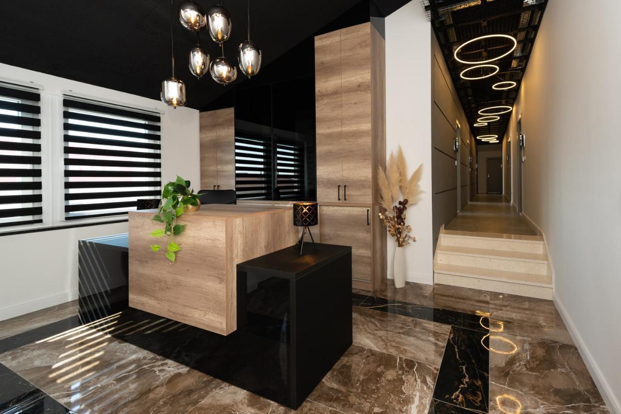Kapov'S Rooms Kastela Ngoại thất bức ảnh